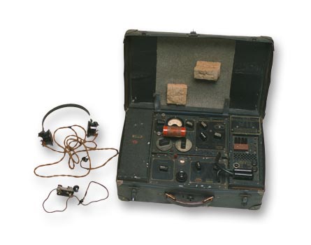 Virginia Hall's Suitcase Radio (courtesy of Lorna Catling)